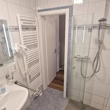 Haus-im-bad-70-whg-03-strandleev * Bohl